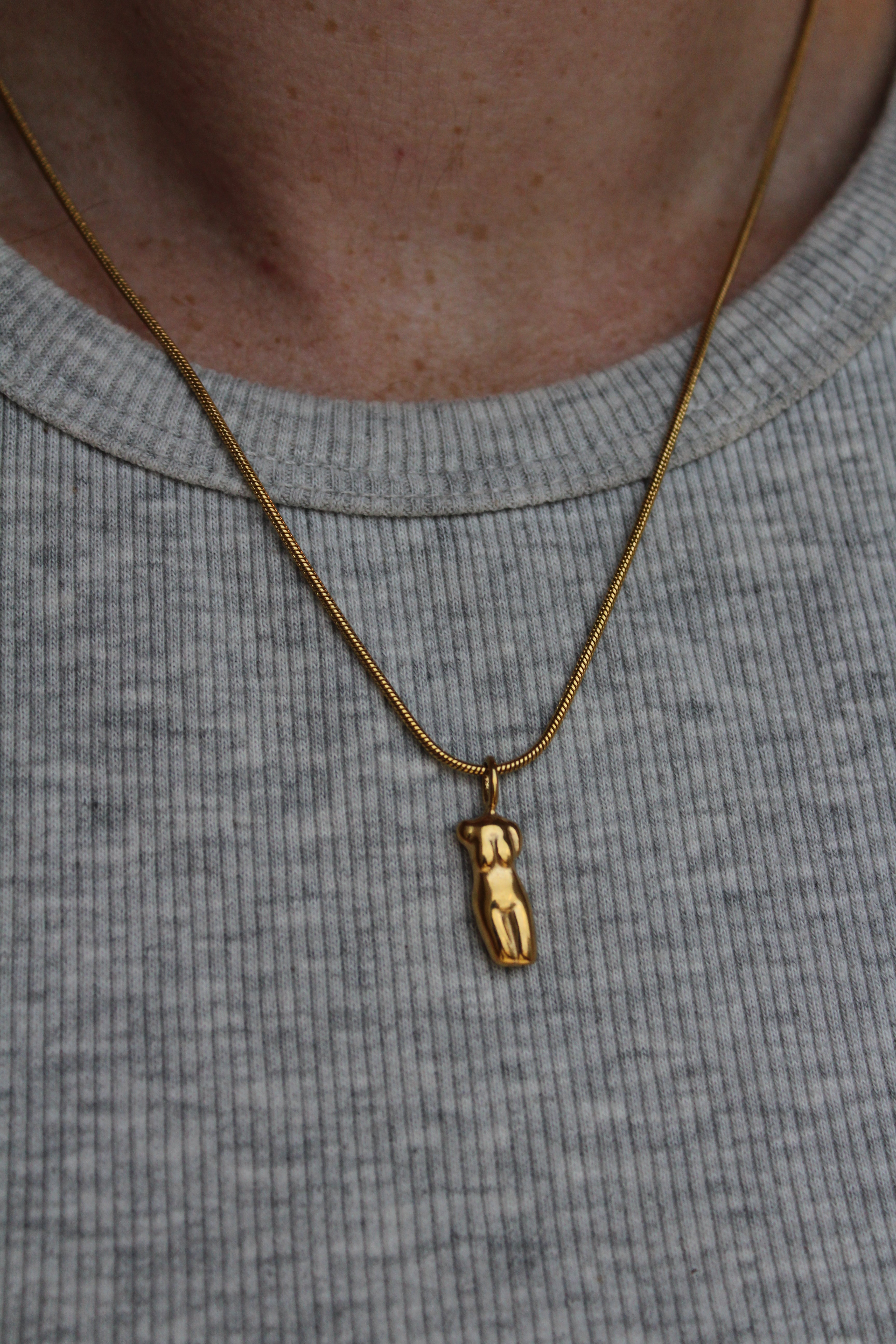 Woman - Necklace - Stainless Steel