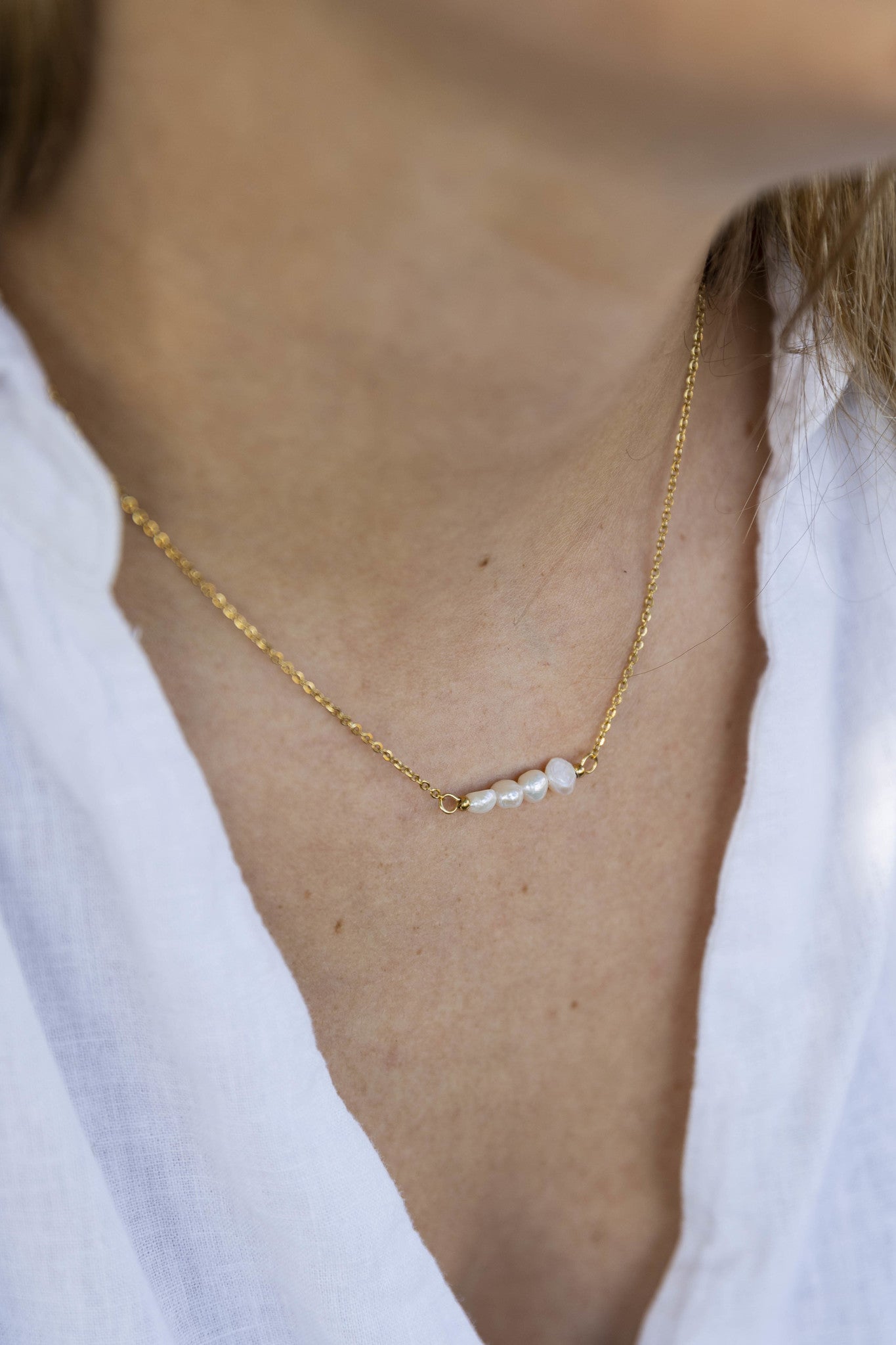 Freshwater Pearl Bar - Necklace - Stainless Steel
